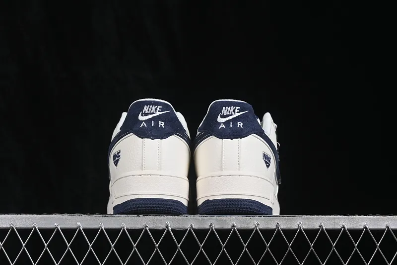 All categories Nk Air Force 1 Air Force series Nk Air Force 1 Low Air Force low-top Nike Air Force 1'07 Low joint model Air Force 1 low-top casual sneakers DN9688-108